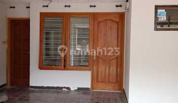 Disewakan Rumah Bagus di Sayap Supratman , Bandung