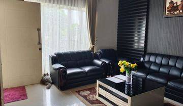 Dijual Rumah Cluster Mewah 2lt Semi Furnished Lokasi Jl. Pemuda Sari Residence Pekanbaru