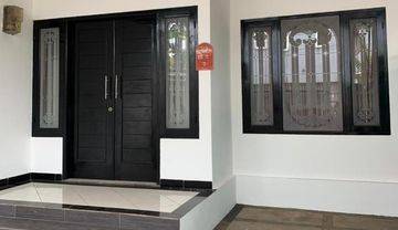 DISEWAKAN RUMAH MINIMALIS DI JL. SUPRATMAN
5 MENIT ke GEDUNG SATE