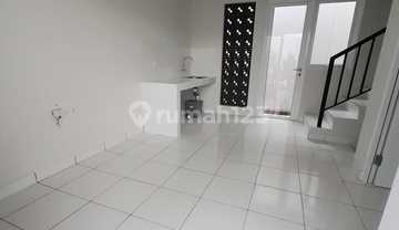 Disewakan rumah baru di Summarecon Bandung
