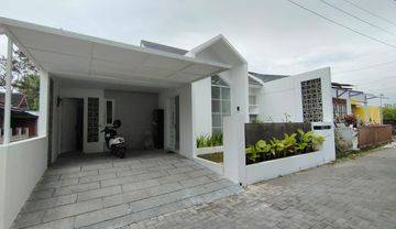 Rumah Baru Desain Modern SHM di Blotan, Wedomartani, Sleman