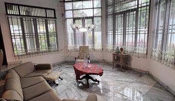 Rumah Vintage 2lt, Hook, Semi Furnished di Prmhn Villa Cinere Mas