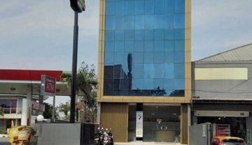 Ruko Strategis 4½ Lt. Pinggir Jalan Jatiwaringin Raya Pd. Gede