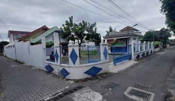 Tanah bisa dikavling SHM dekat SMPN 5 Demangan Yogyakarta