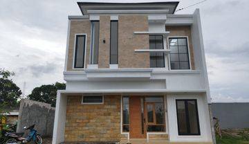 Jual Rumah Megah 2 Lantai Harga Murah Dikalasan Free Private Pool