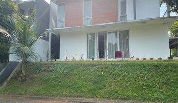 Rumah Minimalis Modern di Discovery Bintaro Sektor 9