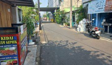 Rumah Jalan Bahari, Tanjung Priok Jakarta utara, SHM, 5 Kamar