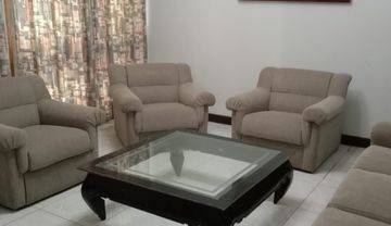 Disewakan Rumah Luas Siap Huni Full Furnished Dago Bandung