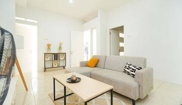 Rumah 2 Lantai Strategis Dekat Living World Alam Sutera J15976