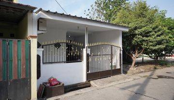 Rumah Minimalis di Bekasi Harga Nego Bebas Banjir J18168