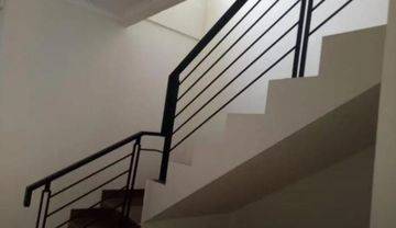 Disewakan Rumah Cantik Siap Huni Dalam Komplek Antapani