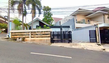 Rumah 1 Lantai di Candisari Lokasi Bebas Banjir