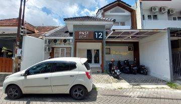 Kost 12 Kamar Di Lokasi Strategis Depok Jogja