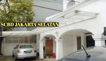 Rumah di Jalan Tulodong Bawah Raya Jakarta Selatan 