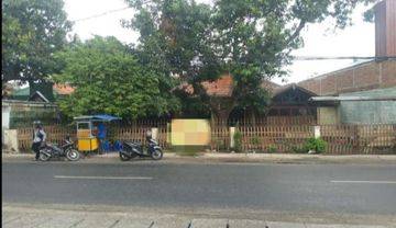Cepat Tanah dan Bangunan Rumah di Jl.Raya Agus Salim kota Bekasi