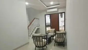Rumah 2Lt Murah