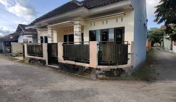 RUMAH MODERN TURUN HARGA DI KALASAN DEKAT JALAN SOLO SLEMAN