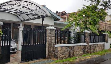 RUMAH SIAP HUNI CIKUTRA KOTA BANDUNG DEKAT KE GEDUNG SATE GASIBU