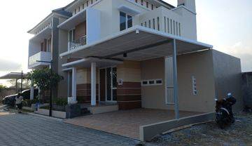 Rumah Disewakan 2 Lantai Griya Kuantan Sleman Yogyakarta