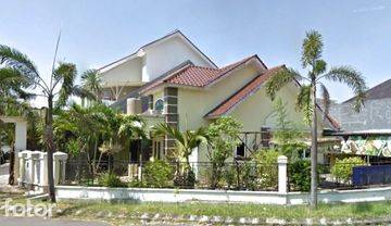 Rumah Hook Cantik Mewah Siap Huni di Delta Sari Waru Sidoarjo