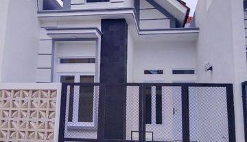 Dijual Rumah Baru Strategis di Tytyan Kencana Nempel Pagar Sumarecon Bekasi