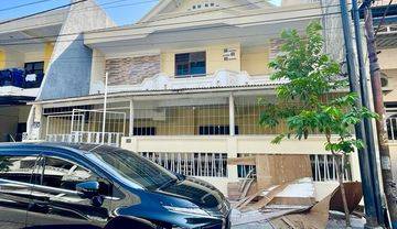 Juall rumah kos.siap untung .baru renovasi .kos aktif dekat ubaya tenggilis