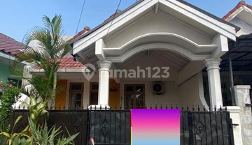 Rumah Sewa 2 Lantai di Taman Harapan Baru
