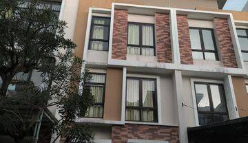 Dijual Rumah Kost Allogio 5X14 Dikelilingi Kampus Besar Gading Serpong