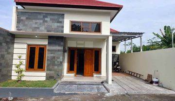 Rumah Siap Huni Type 80 di Condong Catur Sleman Yogyakarta