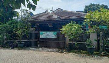 Rumah Hook di Puri Depok Mas
