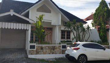 Rumah Premium  5 Menit Ugm, SHM Siap Balik Nama