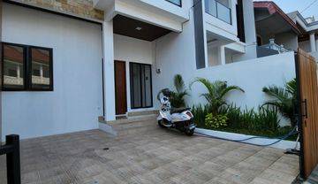 Jual rumah baru di pondok kelapa dekat stasiun Klender Jakarta 