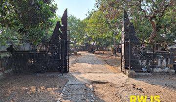 Dijual Tanah/Rumah/Galeri Seni Omah Biyen Lippo Karawaci Tangerang 