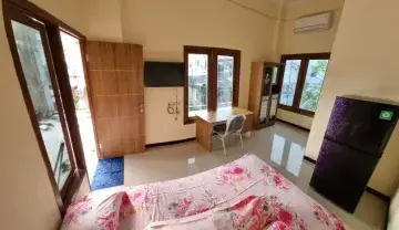 Kost exclusive dekat dari kampus c unair merr setro kalijudan surabaya