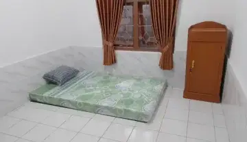 Menerima kost ( kos ) putri di pusat kota Yogya (Klitren Lor)