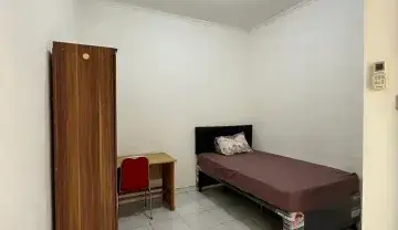 Kost Exclusive di kota Bekasi dengan kamar mandi dalam dan air panas