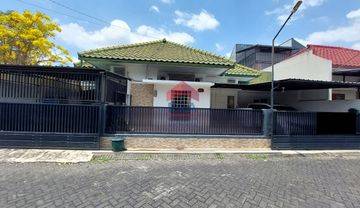 Rumah Layur Indah Kota Malang