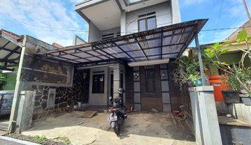 Dijual Rumah 2 Lantai Super Strategis Dekat Terminal Antapani Siap Huni 760jt Saja