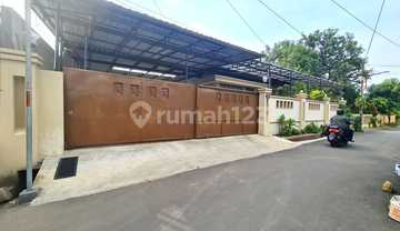 Rumah + Kost Ekslusif Pusat Kota Bisa Dikembangkan 18 Kamar Lagi