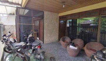 Pusat Kota Dekat Rs. Dr Soetomo Kampus Unair Rumah 2 Lantai Gubeng Kertajaya Surabaya Cocok Untuk Kost Nego