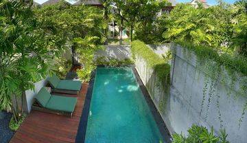 Tropical Villa In Secure Complex Villa Near Canggu 