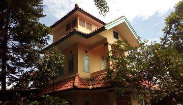 Rumah 2 Lantai Nyaman & Aman di Antapani Bandung