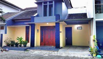 Rumah Bagus Semi Furnished di Gonilan, Sukoharjo