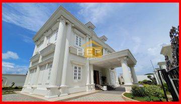 Rumah BSB, Disain Klasik Amerika Wow Banget. Check Photo Kerennya