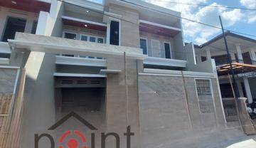 Rumah 2 Lantai Baru Mewah Tengah Kota Solo lokasi Jajar
