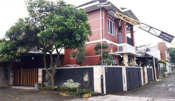 Rumah Modern Minimalis 2 Lantai Dalam Perum Lempongsari Palagan Km. 6