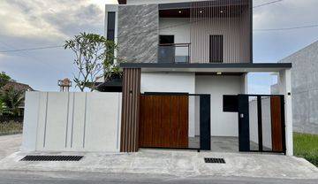 Rumah Baru Mewah Minimalis Pinggir Jalan Aspal Di JL. Palagan Km. 7