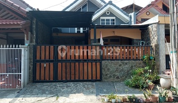 Rumah di Taman Harapan Baru Bekasi