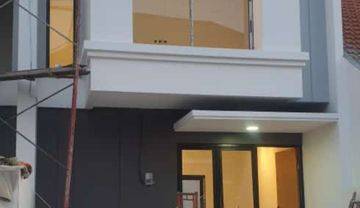 Rumah mewah 2 lantai perumahan Nol jalan raya UPN 
