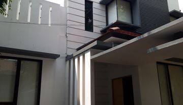 Rumah Bisa Kantor di Kebayoran Baru